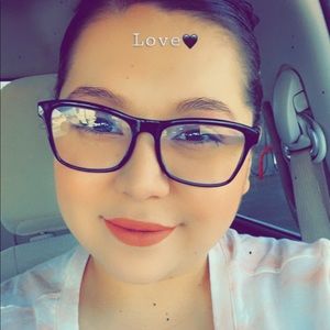 Meet your Posher, Marina